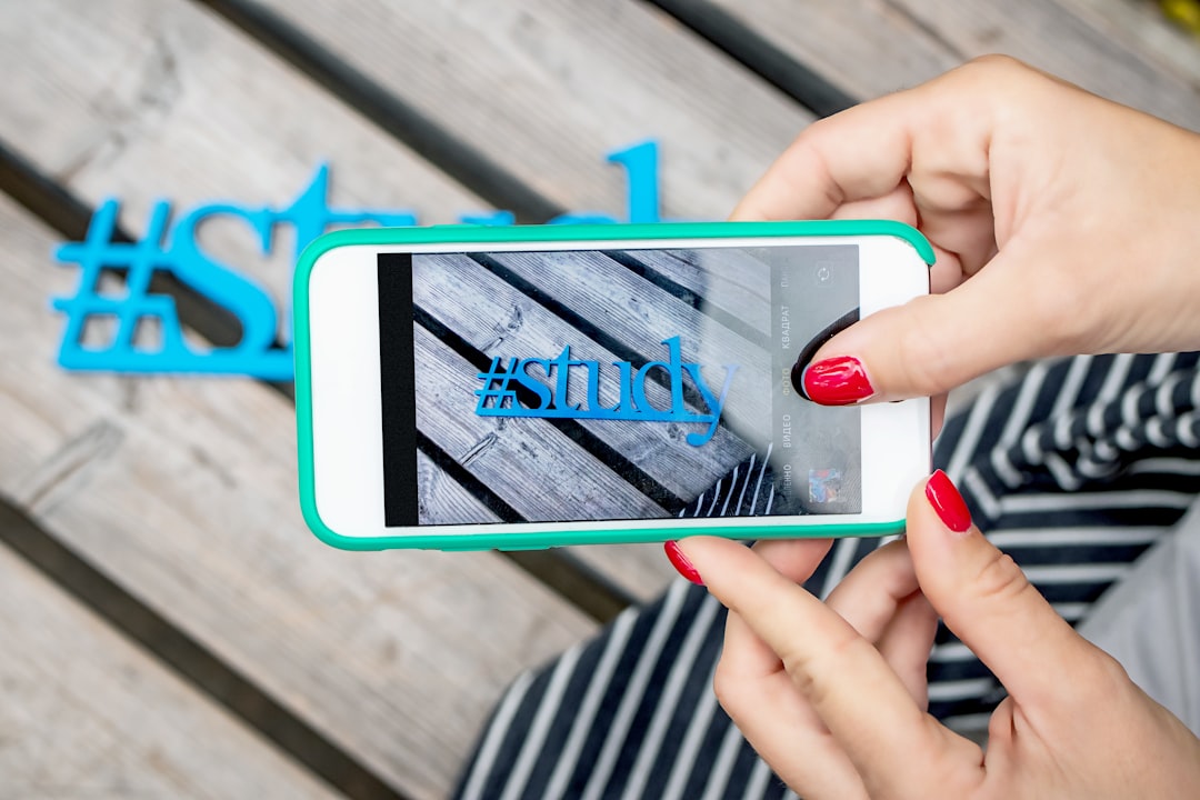 Contenuti UGC che vendono: come trasformare i clienti in creator del tuo brand