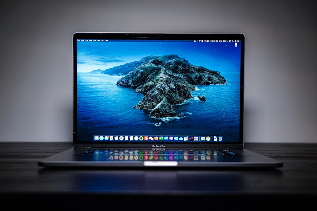 Apple Intelligence Rivoluziona il Mac: Cosa Cambia per Professionisti e PMI
