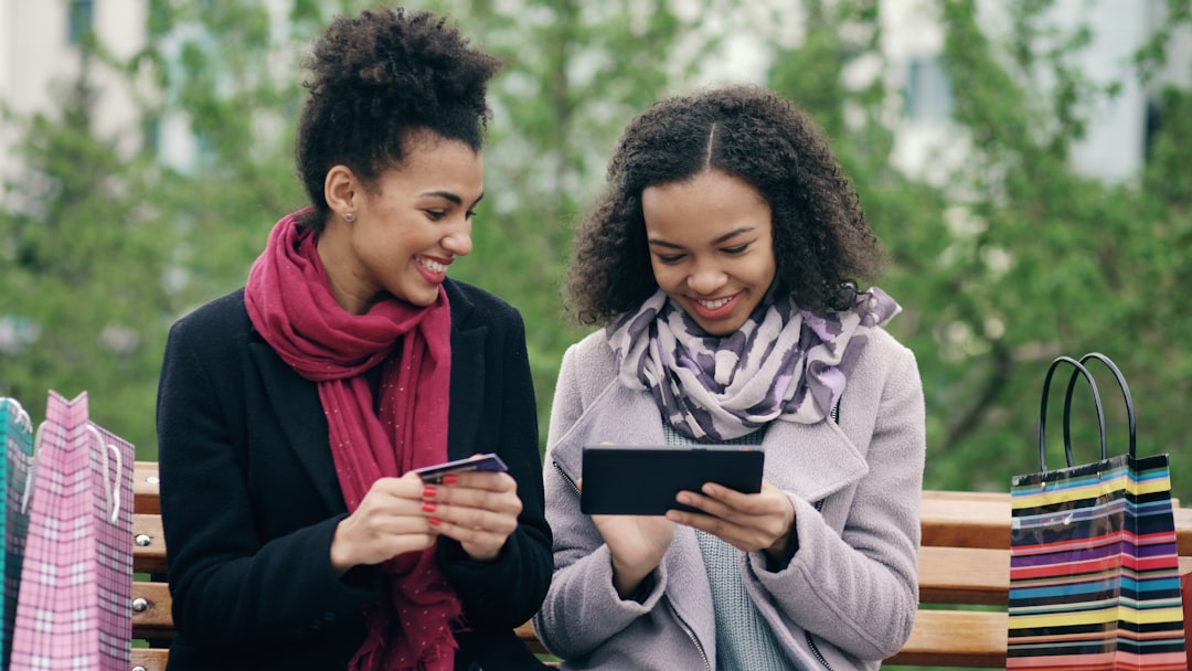 Social Commerce Rivoluzionario Il Metodo 'Nascosto' che Moltiplica le Vendite per le Imprese Italiane