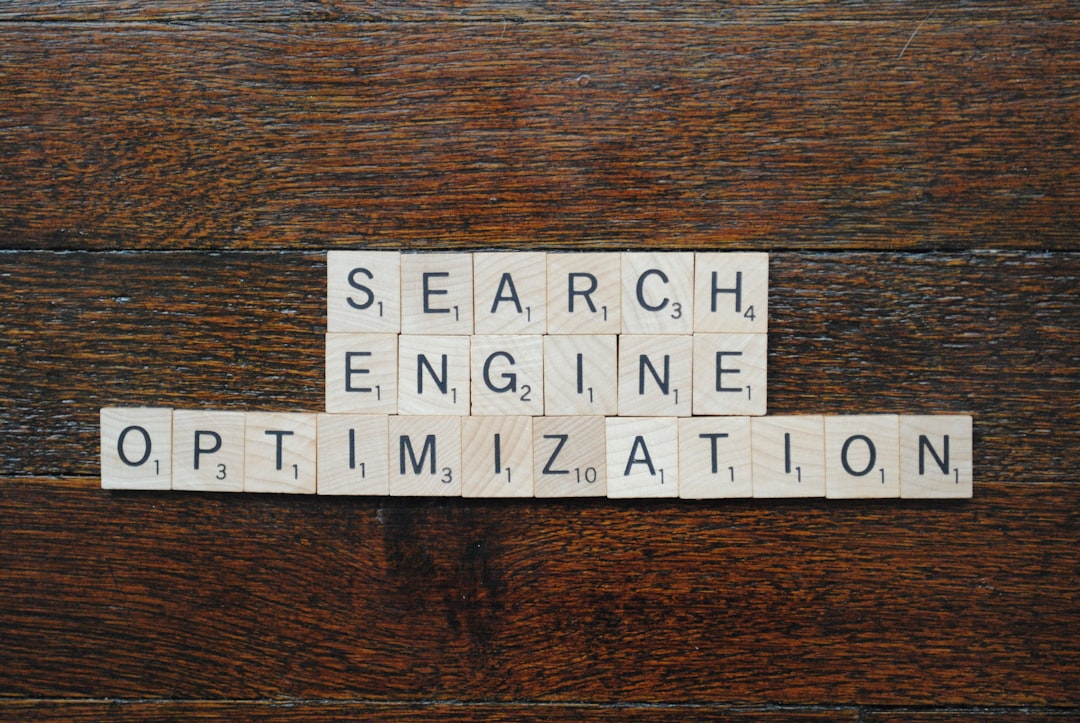 Struttura del sito che Google premia: architettura, URL e silos per scalare le SERP
