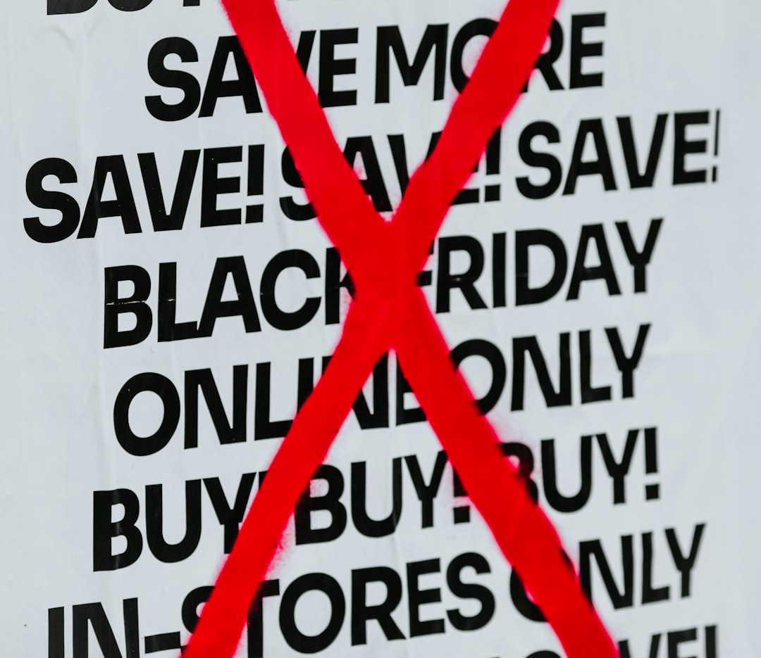 Ultime ore di Amazon Prime Day 2026: come agenzie e imprese italiane possono sfruttare i deal Walmart e Amazon per contenuti che convertono
