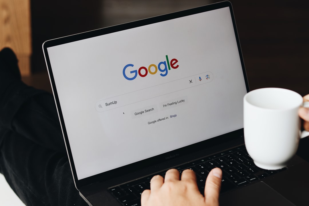Google segnala bug recensioni e risolve report indicizzazione: gestione pratica per agenzie e imprese