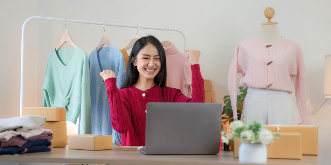 Influencer AI clone per live shopping: vendere 24/7 senza presenza umana