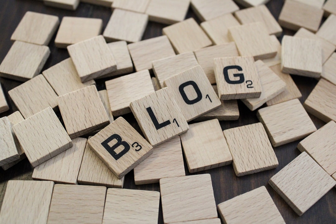 Quanto e cosa scrivere sul blog aziendale: la frequenza e i temi che portano traffico (e clienti)