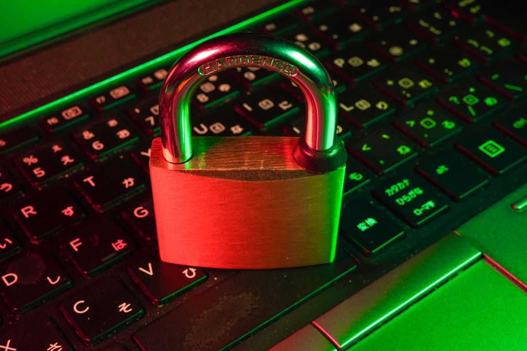 Vulnerabilità UpdraftPlus: 3 milioni di WordPress a rischio. Cosa fare per agenzie e SMM