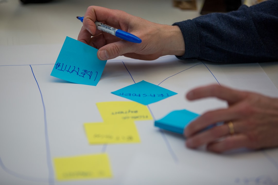 Workflow di approvazione: come far muovere i contenuti da soli (e smettere di rincorrere il cliente)