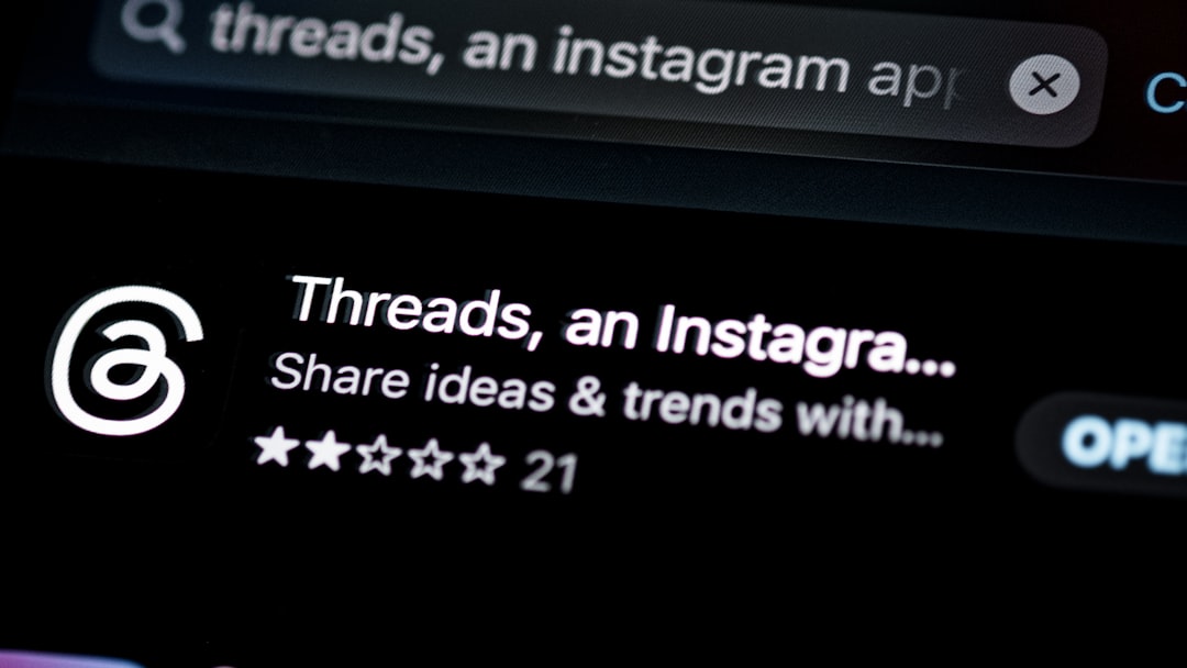 Threads lancia Meta AI nei DM e Gap trasforma i dipendenti in creator