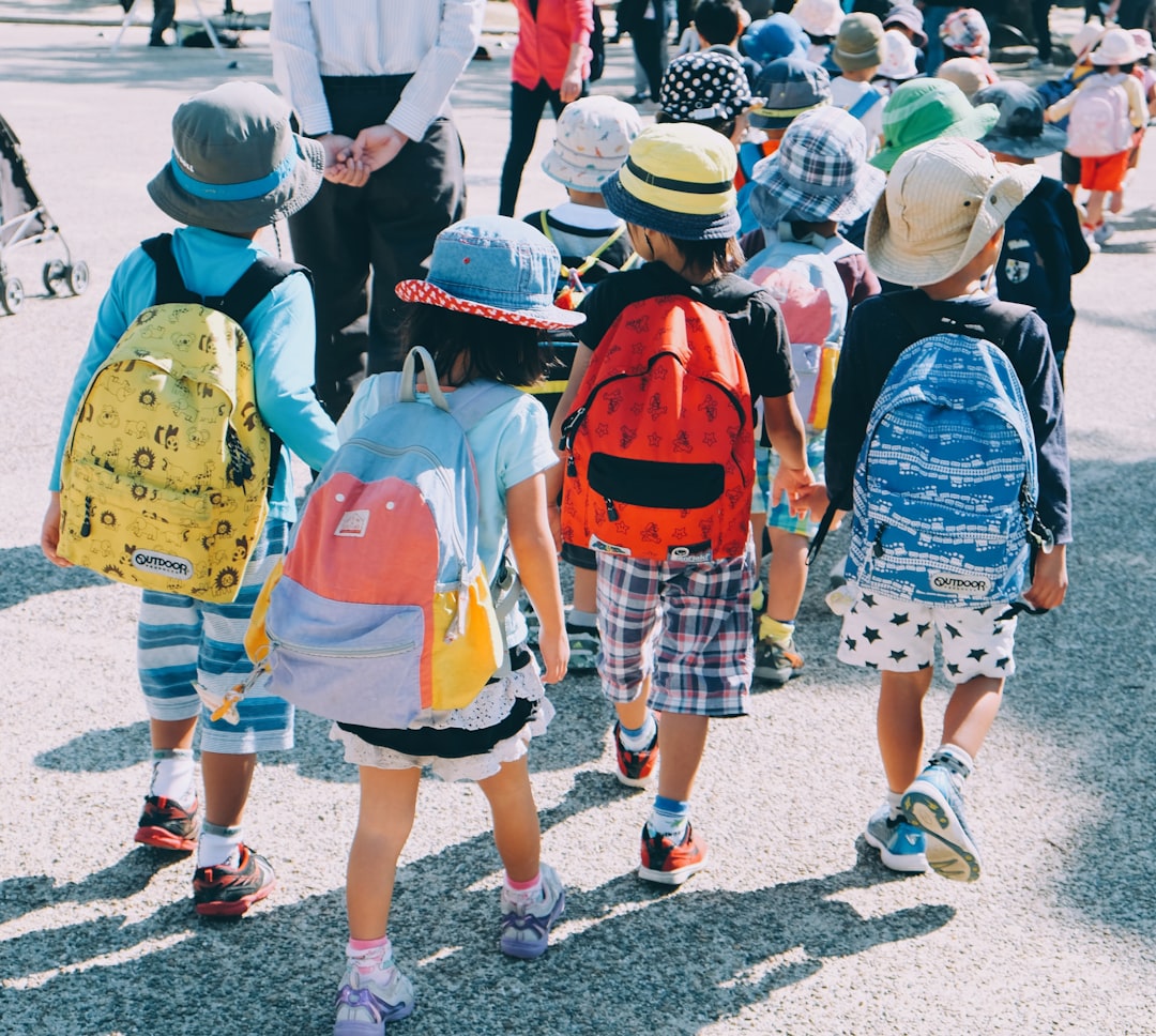 Zaini scolastici 2026: cosa insegna la guida WIRED a chi fa marketing