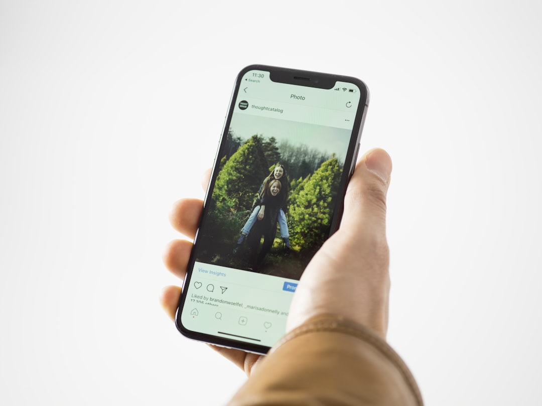 Instagram nel 2026: la strategia in 3 mosse che trasforma i follower in clienti