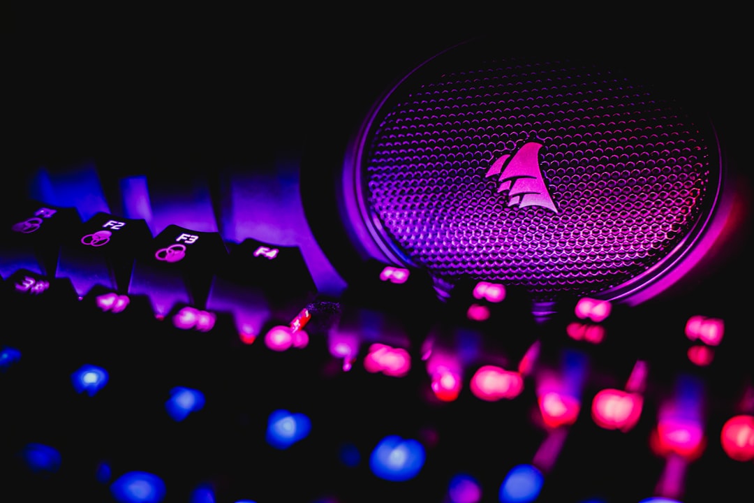 Twitch e Amazon usano i tuoi video per l'AI. Ecco come difenderti