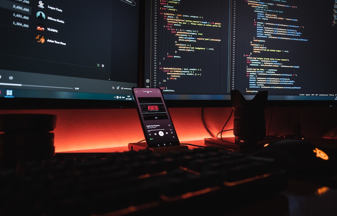 Metriche social ogni settimana: cosa guardare e cosa ignorare per non bruciare il budget
